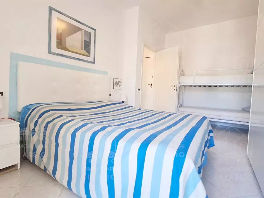 Immagine 3 di Appartamento in vendita  in Via Miramare a Laigueglia