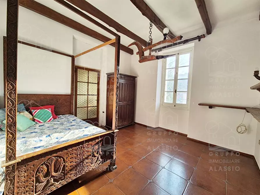 Immagine 5 di Villa in vendita  in Regione San Rocco a Alassio