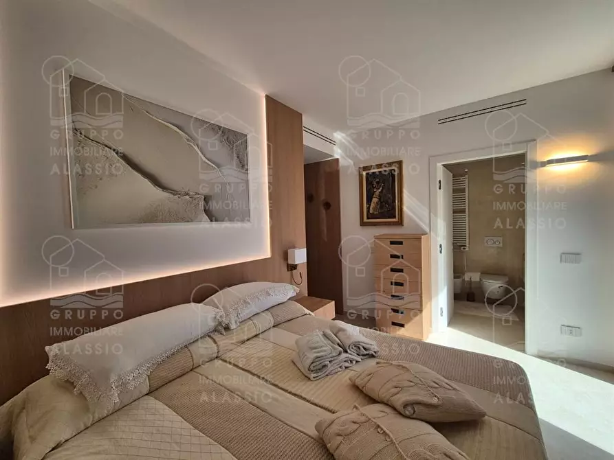 Immagine 5 di Attico in vendita  in Via Luigi Borri a Alassio