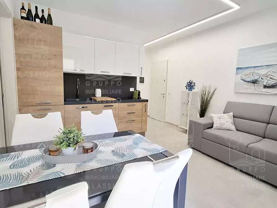 Immagine 3 di Appartamento in vendita  in Regione San Rocco 6 a Alassio