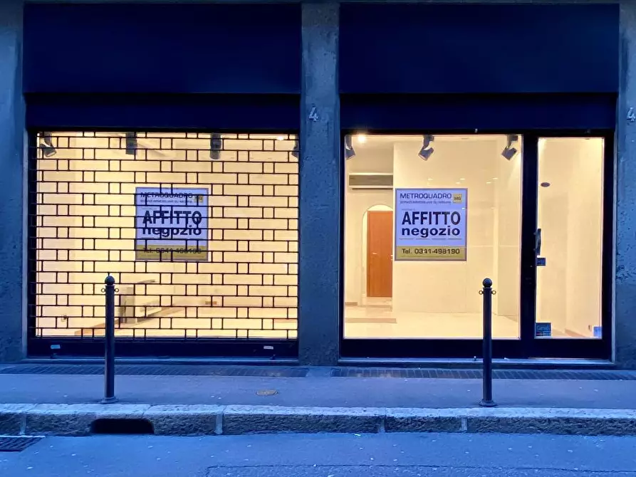 Immagine 7 di Negozio in affitto  in via Fratelli Cairoli a Lecco