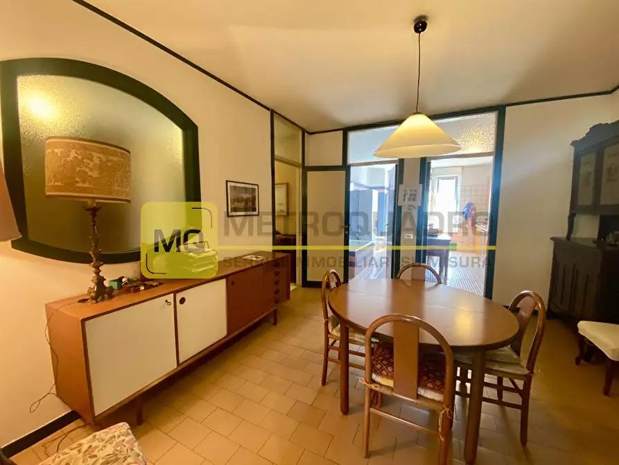Immagine 1 di Appartamento in vendita  in piazza affari a Lecco