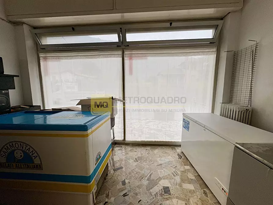 Immagine 5 di Alimentari in vendita  in via giuseppe mazzini a Ballabio