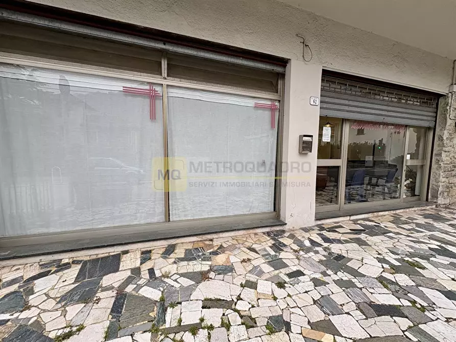 Immagine 7 di Alimentari in vendita  in via giuseppe mazzini a Ballabio