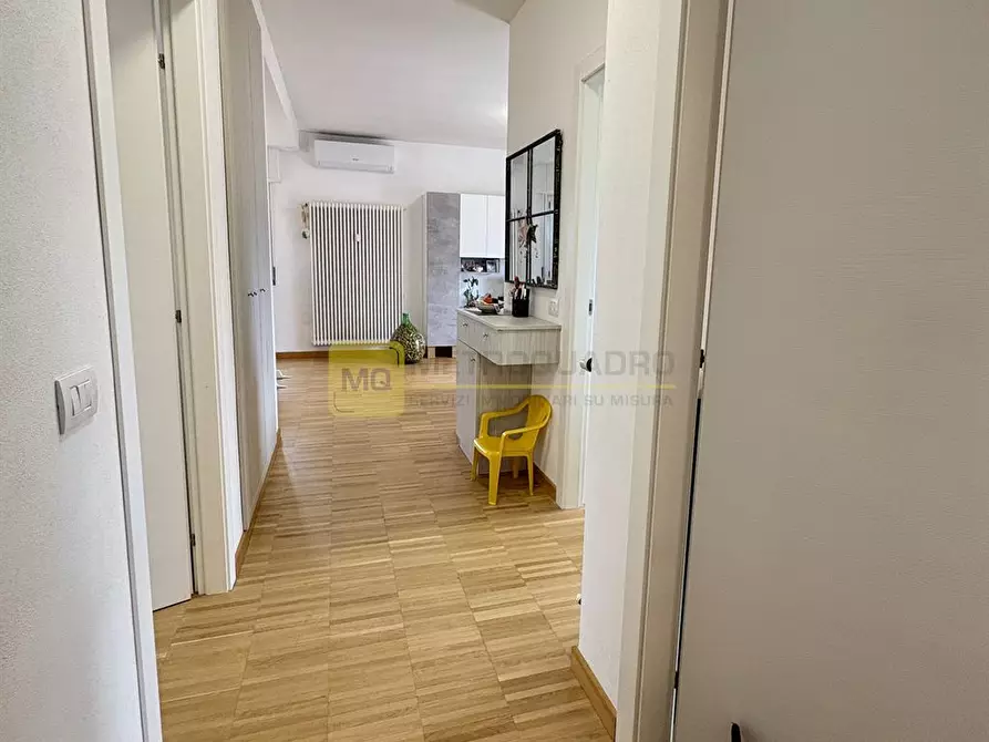 Immagine 5 di Appartamento in vendita  in via Pola a Lecco