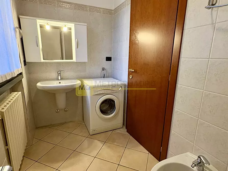 Immagine 6 di Appartamento in vendita  in via palestro a Lecco