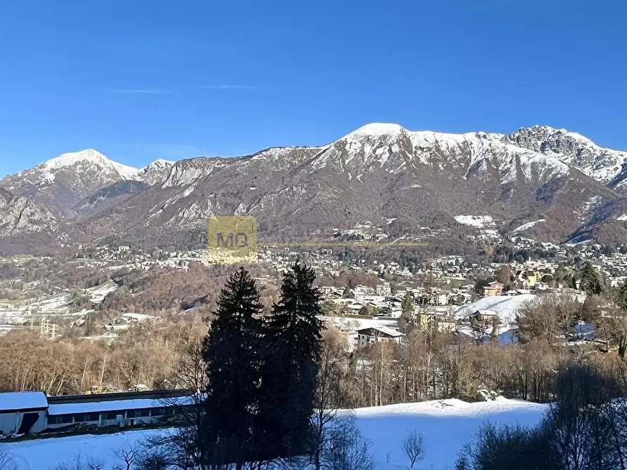 Immagine 7 di Appartamento in vendita  in via dante alighieri a Cremeno