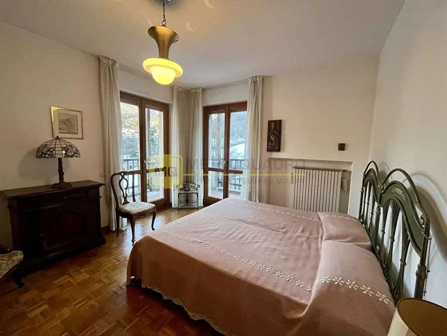 Immagine 4 di Appartamento in vendita  in via dante alighieri a Cremeno