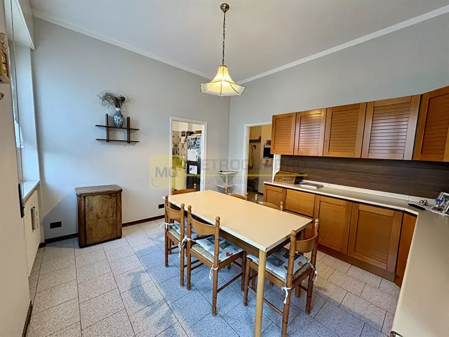 Immagine 1 di Appartamento in vendita  in Via Don Serafino Morazzone a Lecco