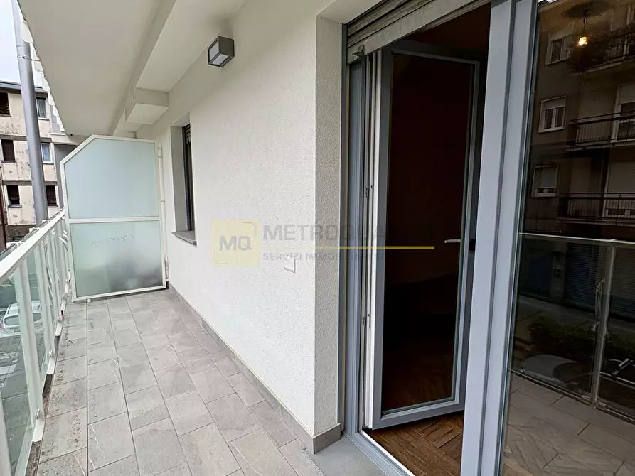 Immagine 3 di Appartamento in vendita  in piazzale dei cappuccini a Lecco