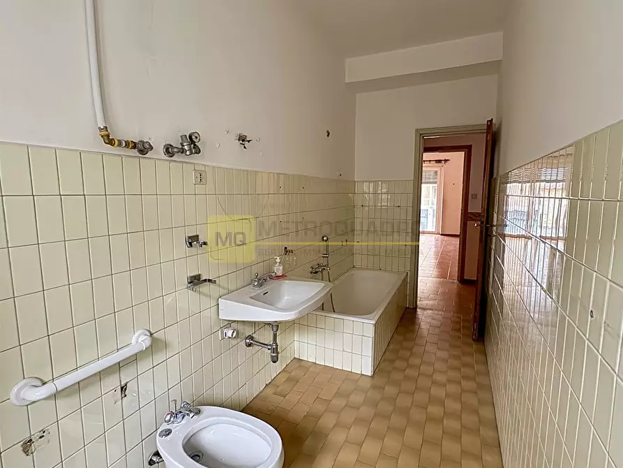 Immagine 7 di Appartamento in vendita  in piazzale dei cappuccini a Lecco