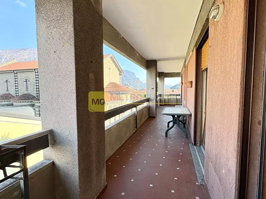 Immagine 5 di Appartamento in vendita  in VIA TRIESTE a Lecco