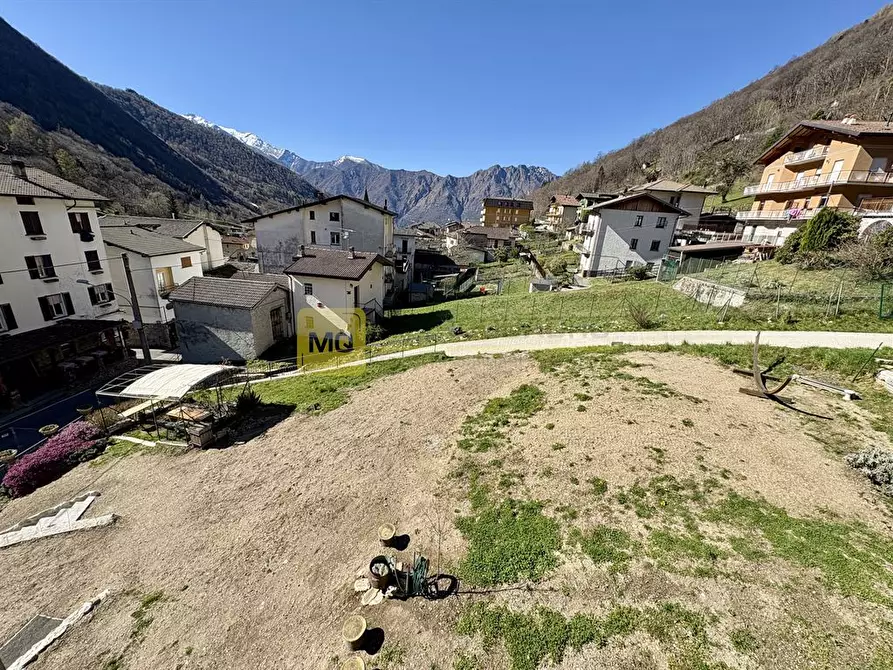 Immagine 6 di Appartamento in vendita  in via italia a Casargo