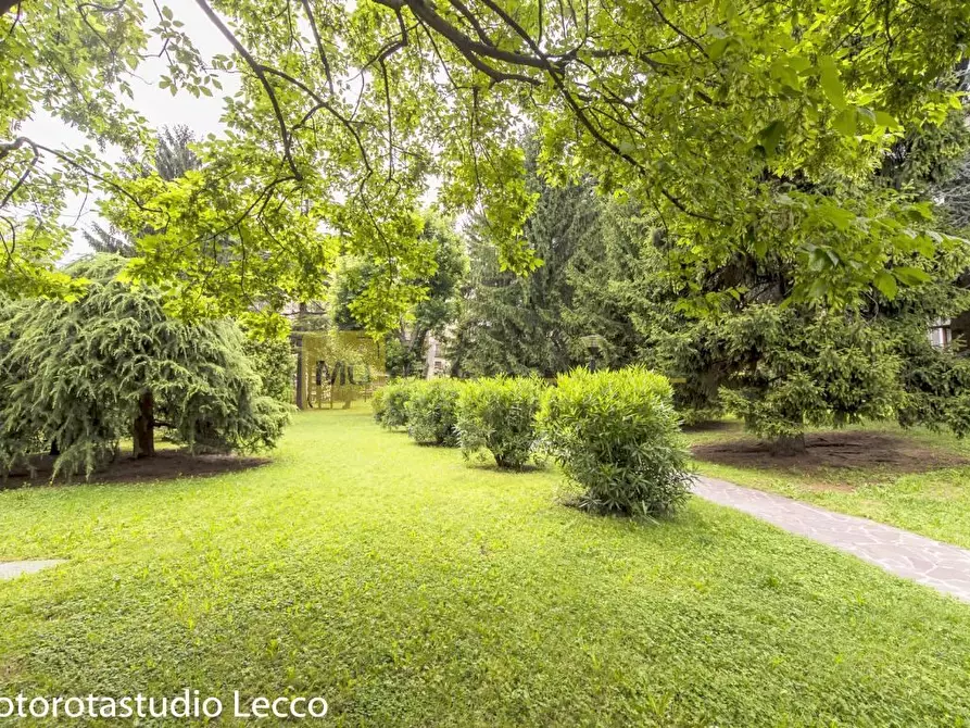 Immagine 9 di Appartamento in vendita  in Via Belvedere 35 a Lecco