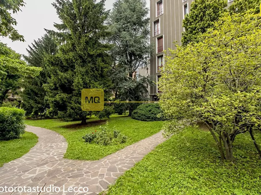 Immagine 8 di Appartamento in vendita  in Via Belvedere 35 a Lecco
