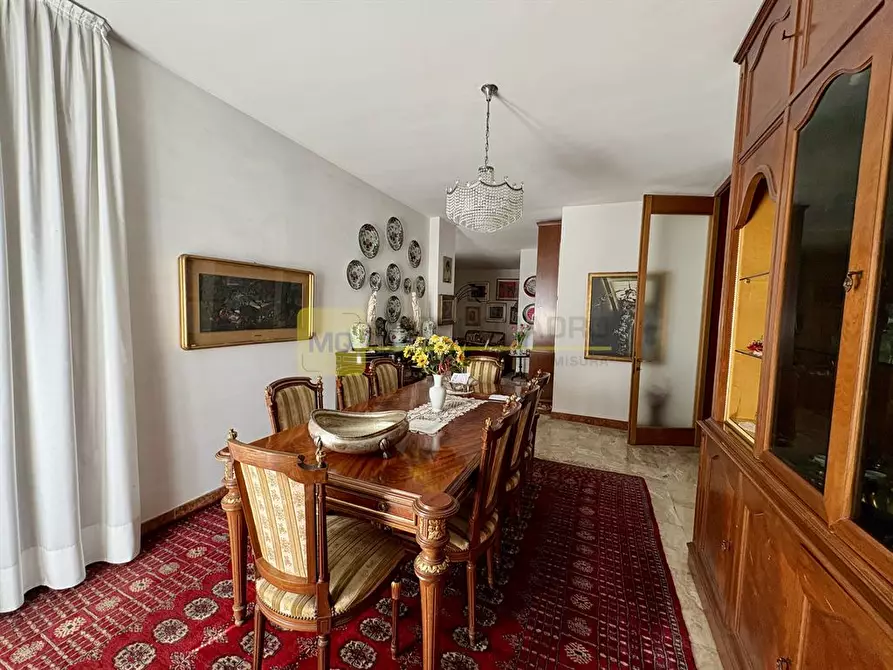 Immagine 2 di Appartamento in vendita  in Via Belvedere 35 a Lecco