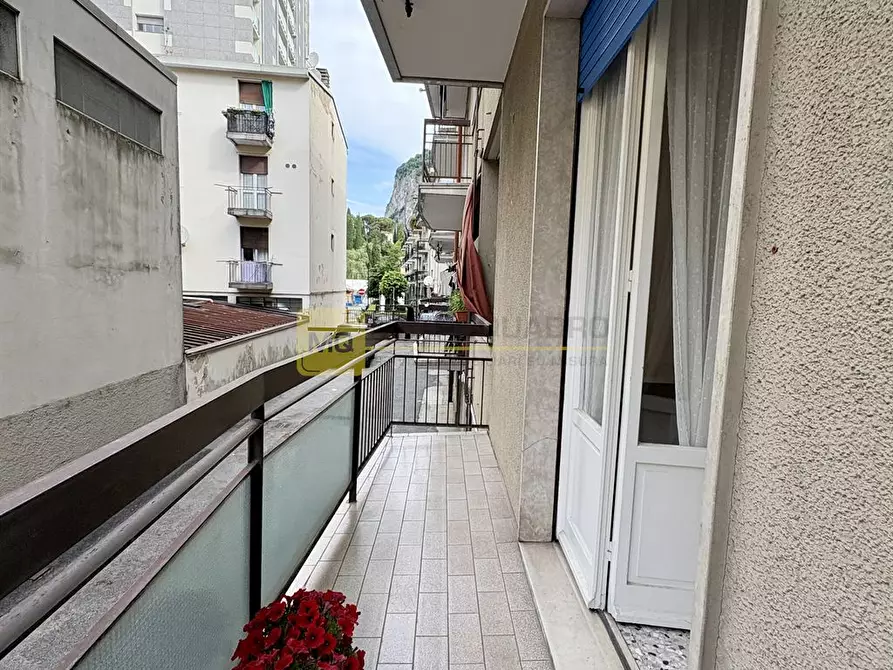 Immagine 1 di Stanza singola in affitto  in Via Perazzo a Lecco