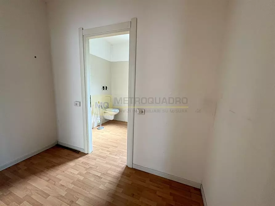 Immagine 9 di Negozio in affitto  in VIA RISORGIMENTO a Lecco