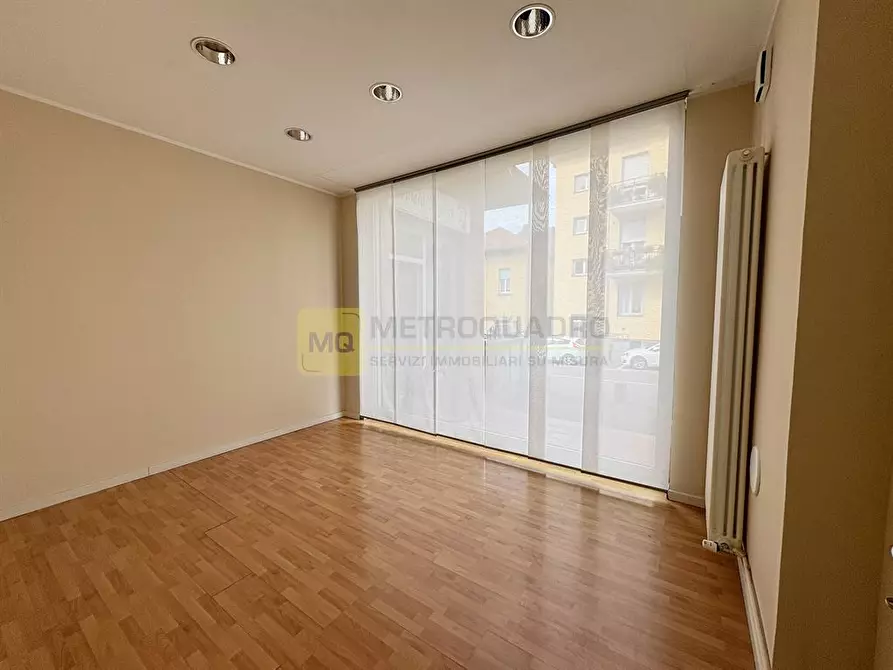 Immagine 6 di Negozio in affitto  in VIA RISORGIMENTO a Lecco