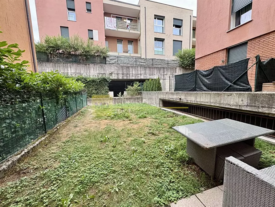 Immagine 6 di Appartamento in vendita  in via vignola a Galbiate