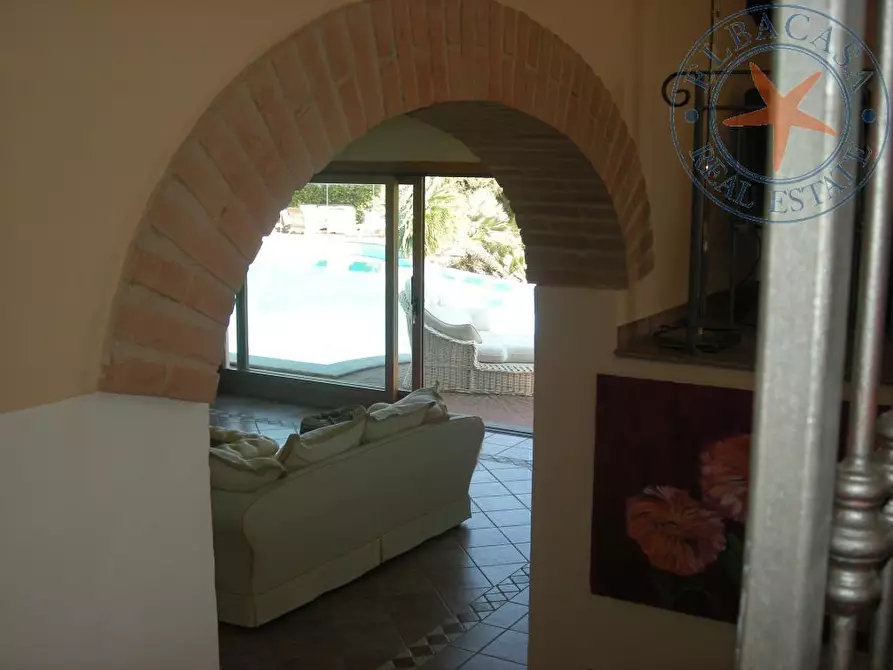 Immagine 1 di Villa in vendita  a Portoferraio