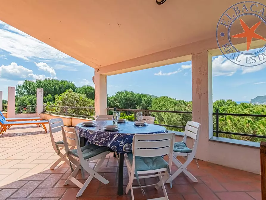 Immagine 1 di Villa in vendita  in Colle reciso a Capoliveri