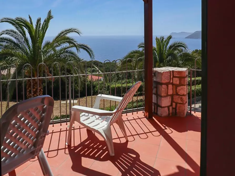 Immagine 9 di Villa in vendita  a Capoliveri