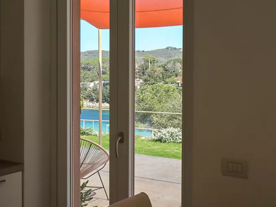 Immagine 5 di Casa quadrifamiliare in vendita  a Marciana