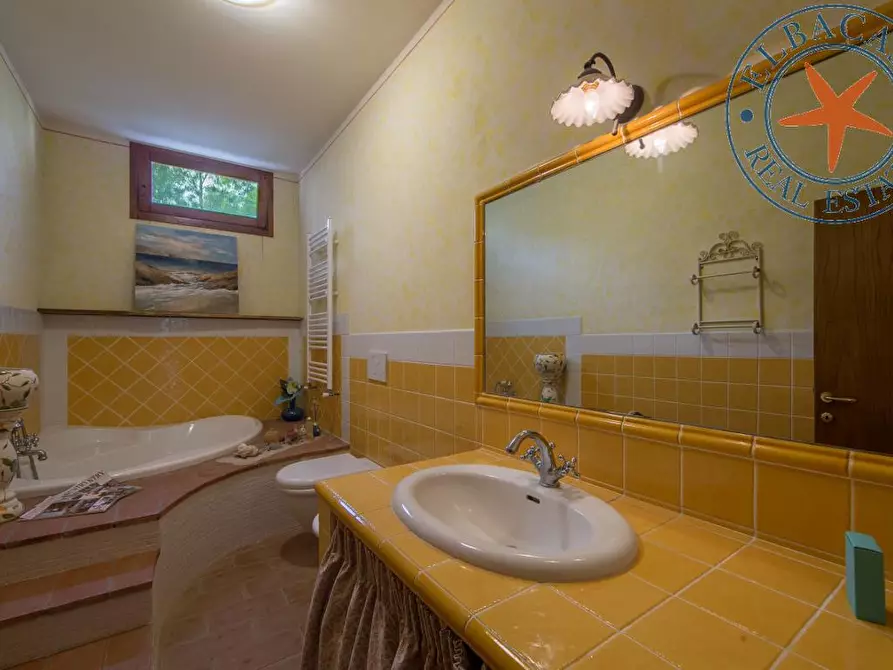 Immagine 5 di Villa in vendita  a Capoliveri