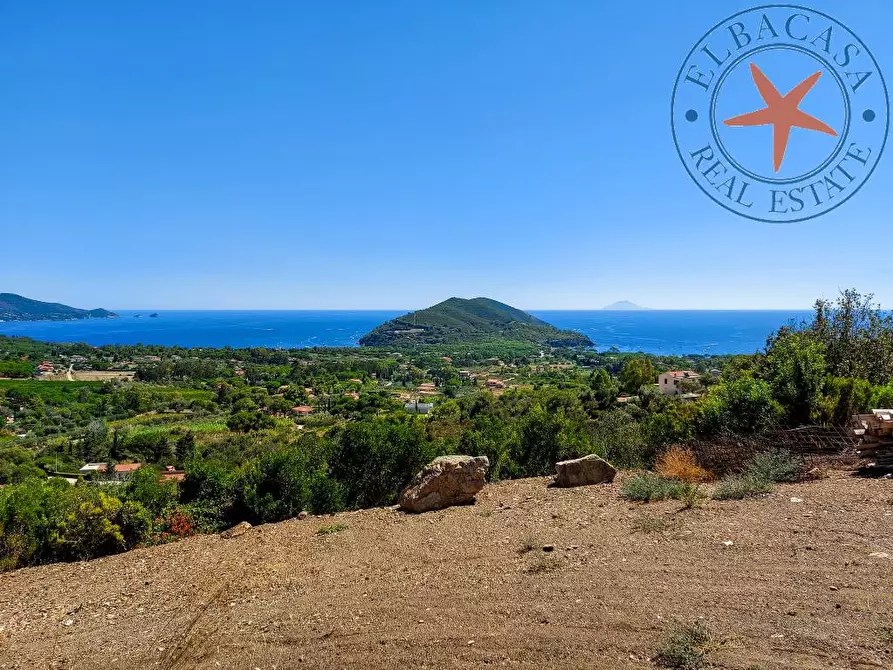 Immagine 2 di Villa in vendita  in via fichi snc a Capoliveri