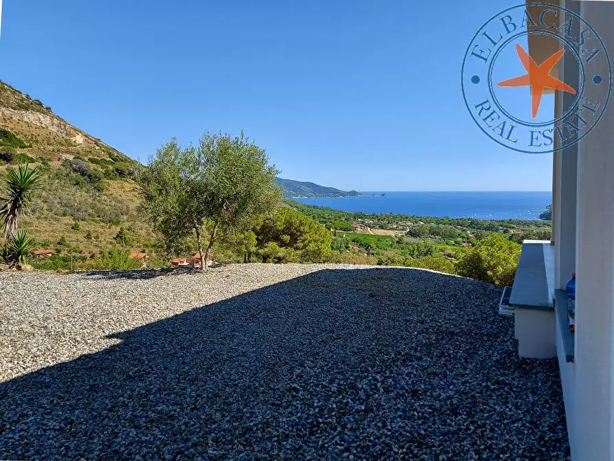 Immagine 9 di Villa in vendita  in via fichi snc a Capoliveri