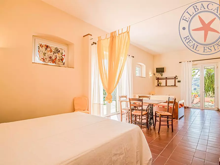 Immagine 5 di Appartamento in vendita  a Porto Azzurro