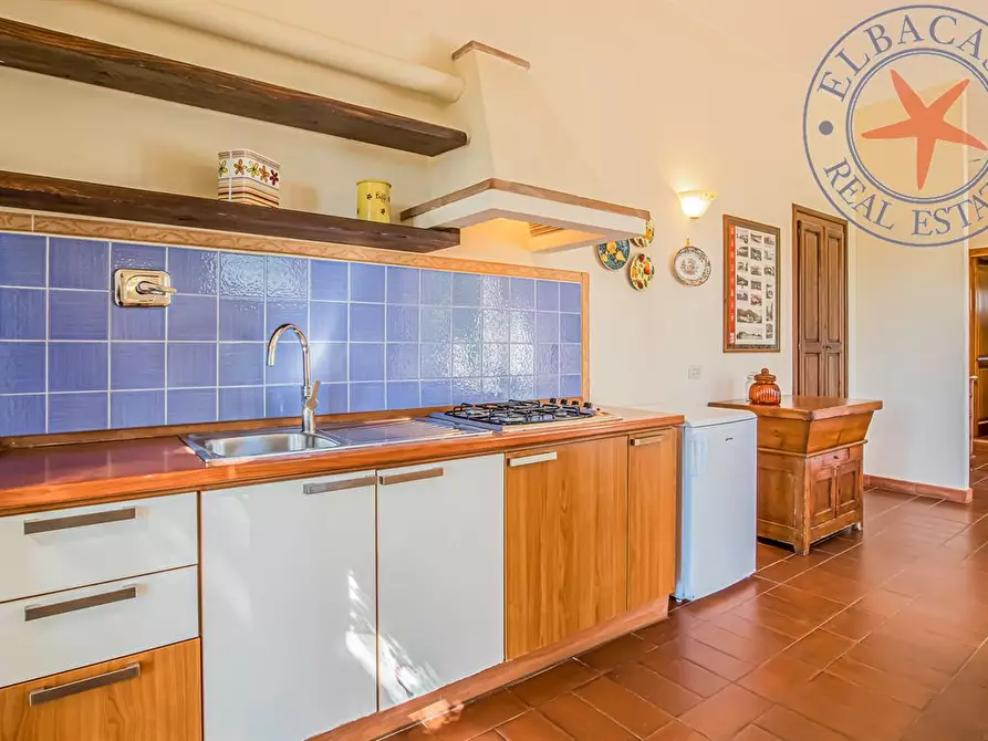 Immagine 2 di Appartamento in vendita  a Porto Azzurro