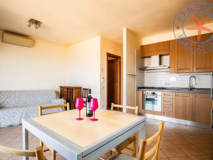 Immagine 2 di Casa bifamiliare in vendita  a Capoliveri