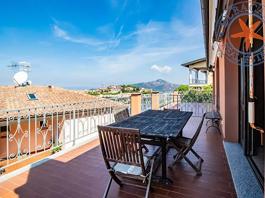 Immagine 6 di Casa bifamiliare in vendita  a Capoliveri