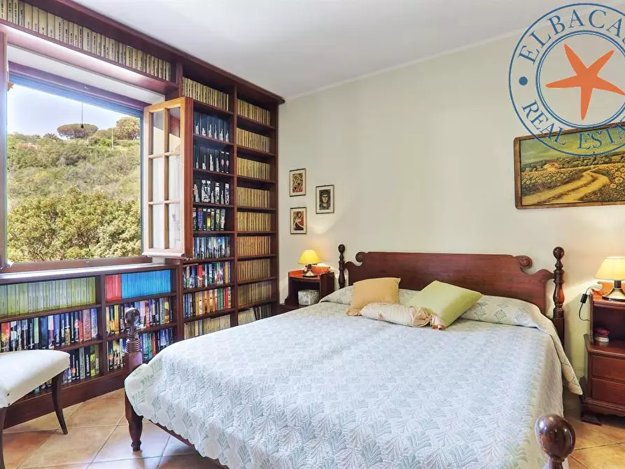 Immagine 9 di Villa in vendita  in morcone a Capoliveri