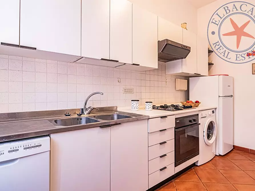 Immagine 2 di Appartamento in vendita  a Porto Azzurro