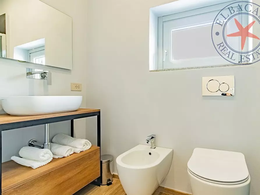 Immagine 9 di Appartamento in vendita  in Via Capo ai pini a Capoliveri