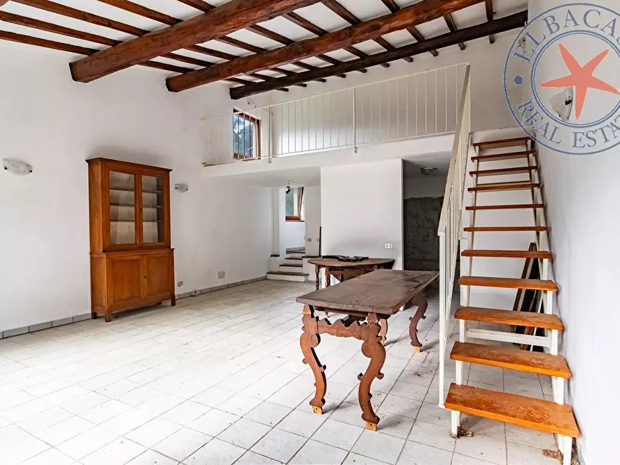 Immagine 1 di Casa indipendente in vendita  a Rio