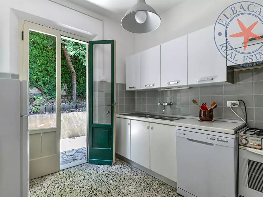 Immagine 7 di Villa in vendita  in Via salita capo san giovanni snc a Porto Azzurro