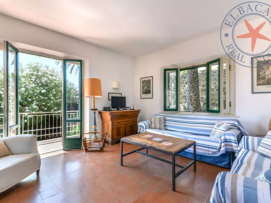 Immagine 1 di Villa in vendita  in Via salita capo san giovanni snc a Porto Azzurro