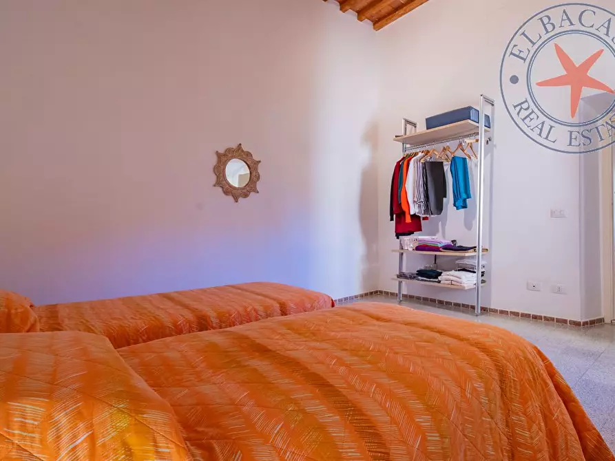 Immagine 2 di Appartamento in vendita  a Porto Azzurro