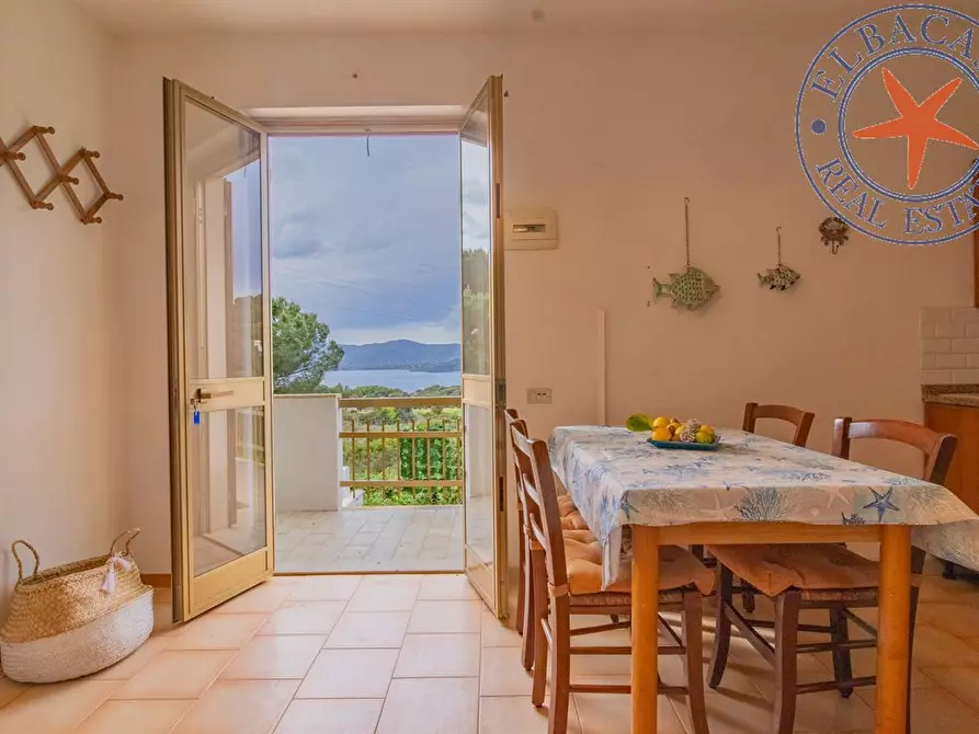 Immagine 1 di Casa semindipendente in vendita  a Capoliveri