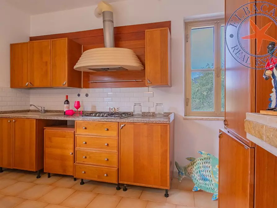 Immagine 4 di Casa semindipendente in vendita  a Capoliveri