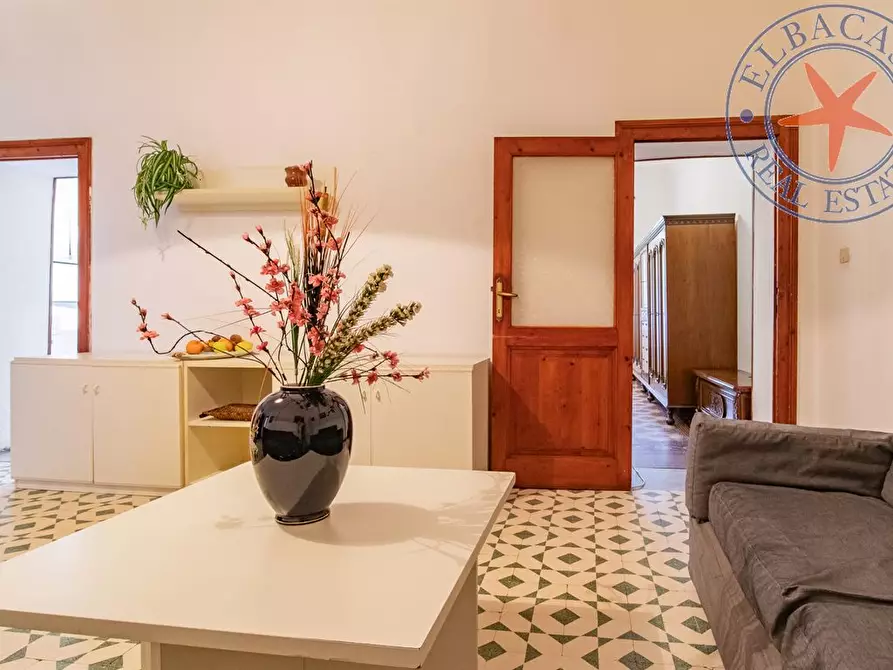 Immagine 6 di Appartamento in vendita  in Piazza giacomo matteotti a Porto Azzurro