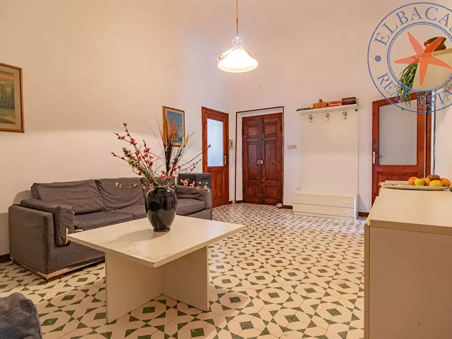 Immagine 7 di Appartamento in vendita  in Piazza giacomo matteotti a Porto Azzurro