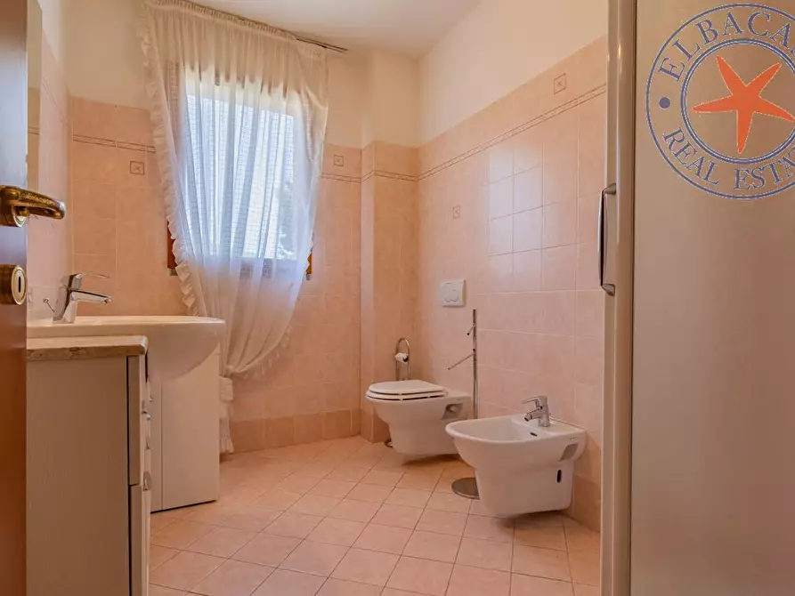 Immagine 2 di Appartamento in vendita  a Marciana Marina