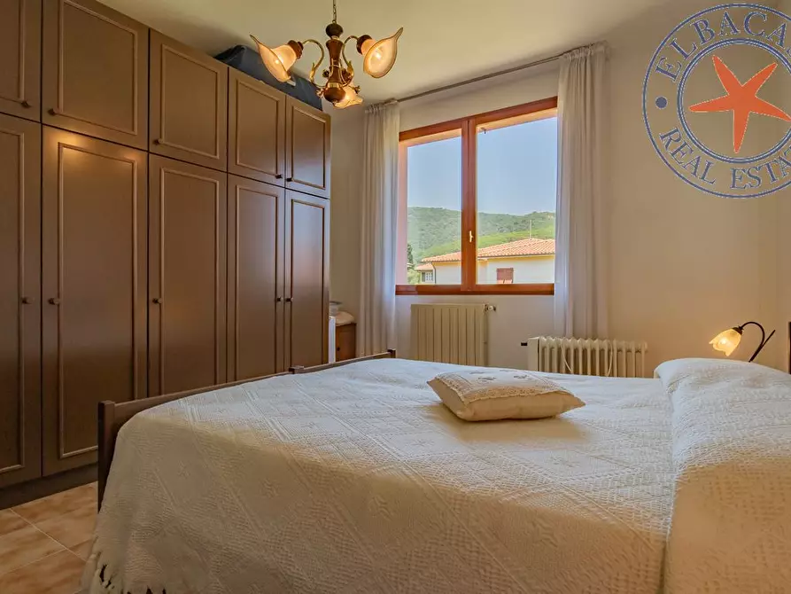 Immagine 7 di Appartamento in vendita  a Marciana Marina