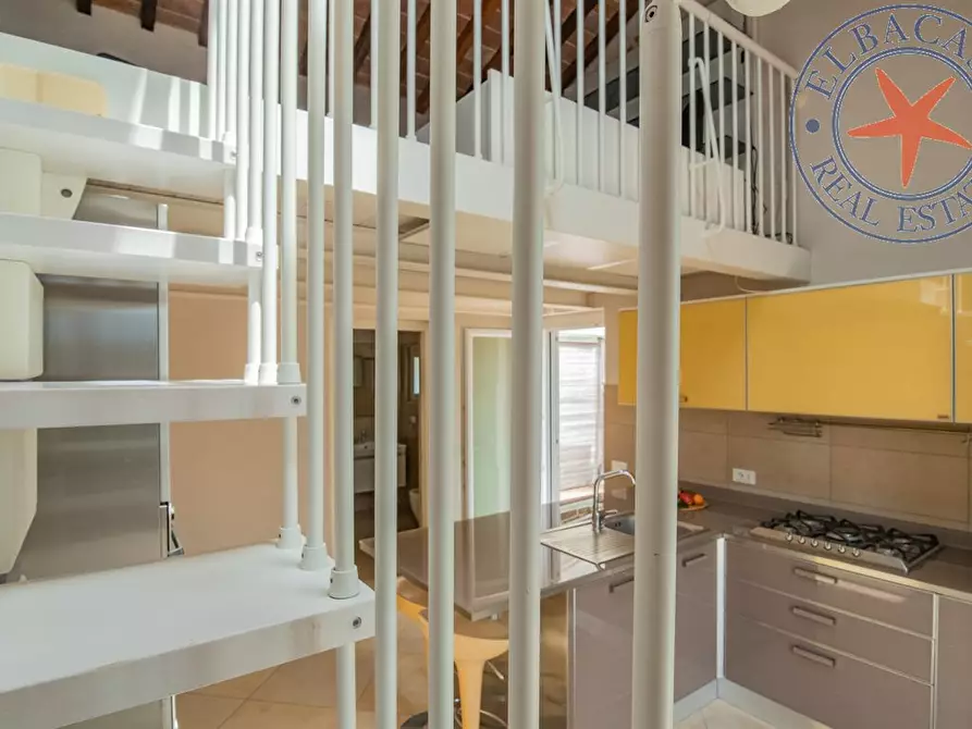 Immagine 6 di Casa indipendente in vendita  a Portoferraio