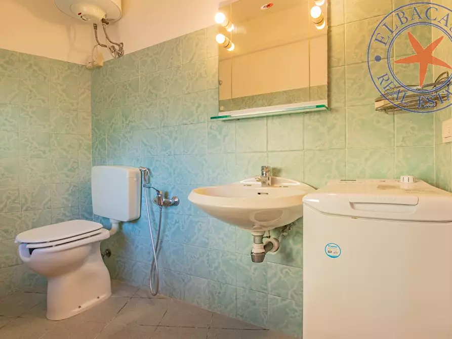 Immagine 4 di Appartamento in vendita  a Portoferraio